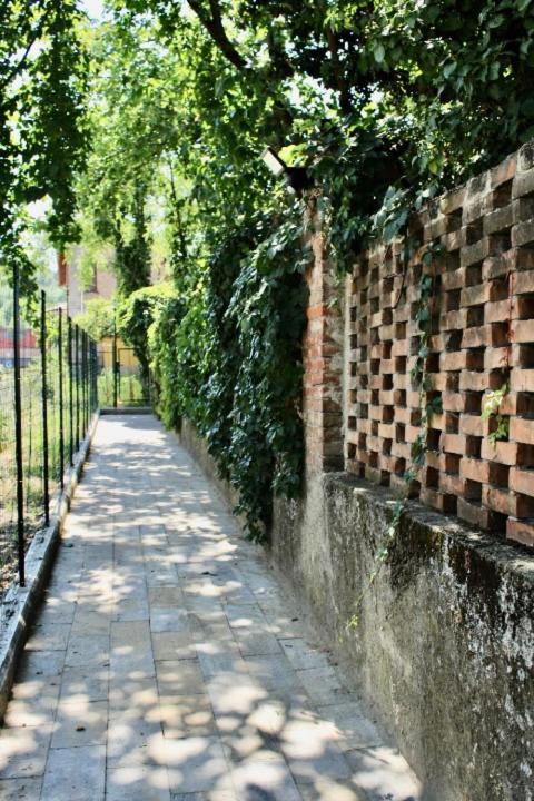 Praga Hotel Serravalle Scrivia Ngoại thất bức ảnh